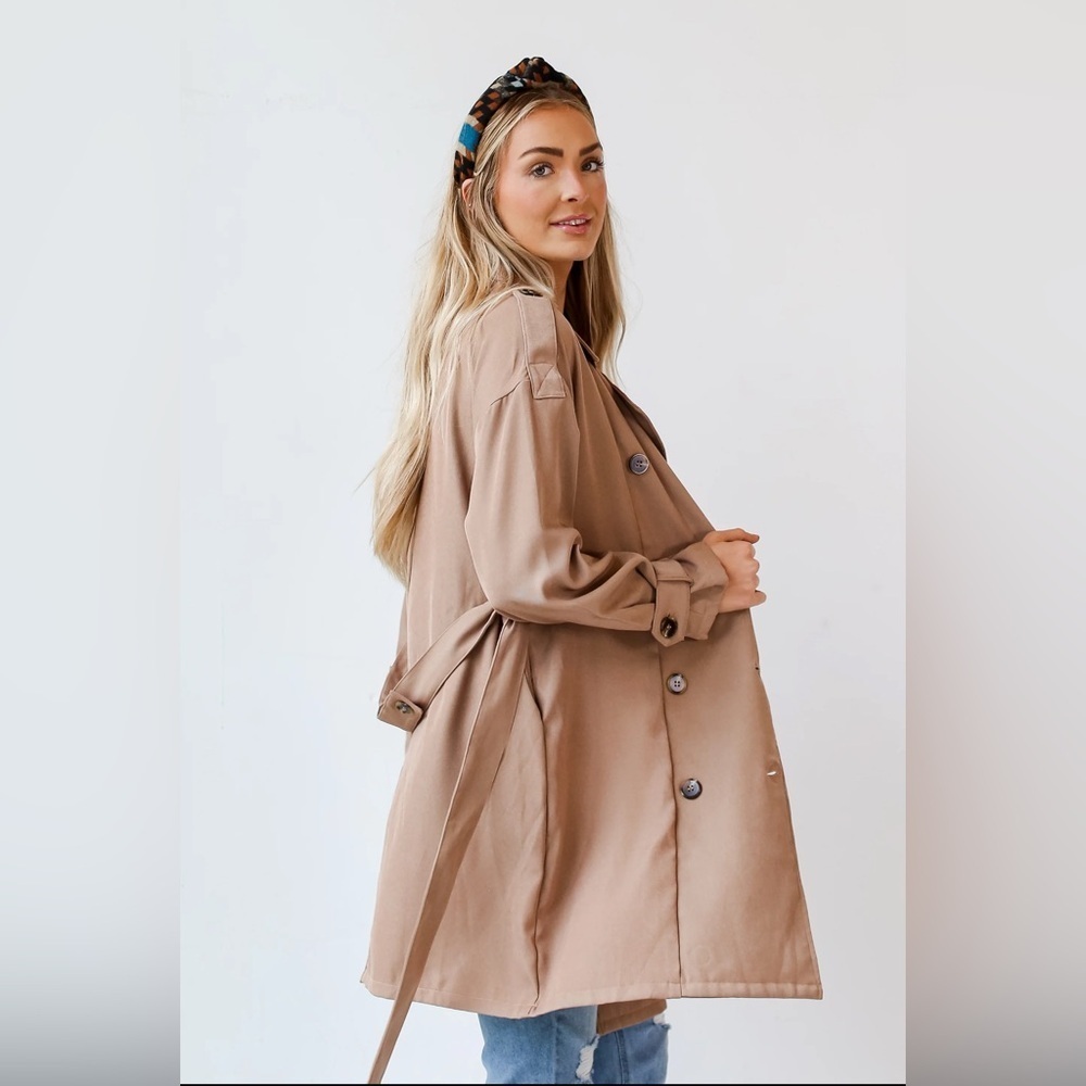 HYFVE brand new with tag trench coat with removable belt size large - Picture 4 of 12